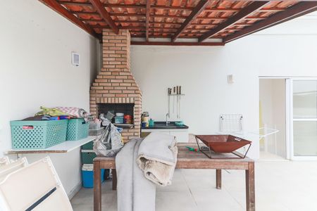 Apartamento à venda com 154m², 3 quartos e 2 vagas Apartamento à venda com 154m², 3 quartos e 2 vagasCobertura