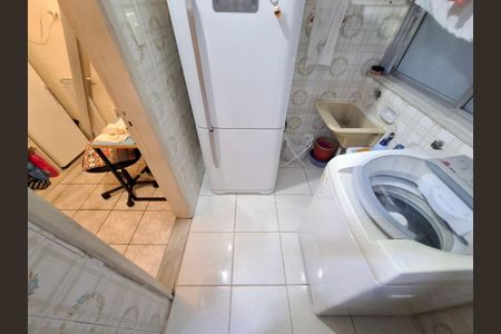 Apartamento à venda com 76m², 2 quartos e sem vagaÁrea de serviço