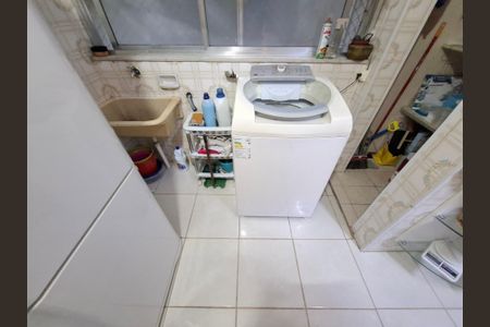 Apartamento à venda com 76m², 2 quartos e sem vagaÁrea de serviço