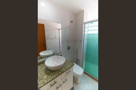 Apartamento à venda com 60m², 2 quartos e 1 vagaBanheiro Social
