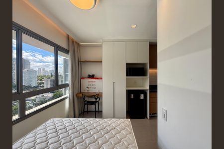 Studio de kitnet/studio para alugar com 0 quarto, 19m² em Santo Amaro, São Paulo
