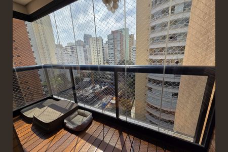Apartamento à venda com 270m², 4 quartos e 4 vagasVaranda