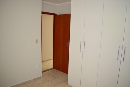 Quarto 1 de apartamento para alugar com 2 quartos, 55m² em Jardim Palma Travassos, Ribeirão Preto