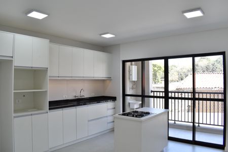 Sala/Cozinha de apartamento para alugar com 2 quartos, 73m² em Cabral, Curitiba