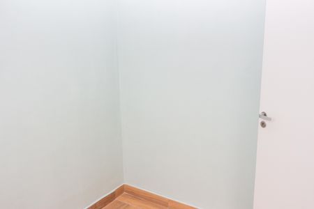 Quarto 2 de apartamento para alugar com 2 quartos, 34m² em Veleiros, São Paulo