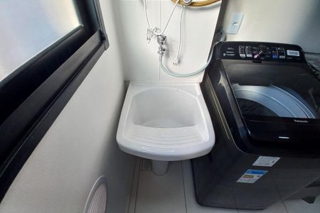 Apartamento à venda com 43m², 2 quartos e 1 vaga Apartamento à venda com 43m², 2 quartos e 1 vagaÁrea de Serviço