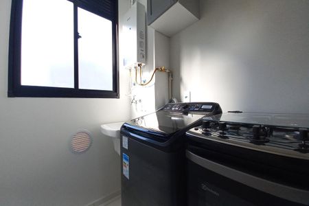 Apartamento à venda com 43m², 2 quartos e 1 vaga Apartamento à venda com 43m², 2 quartos e 1 vagaÁrea de Serviço