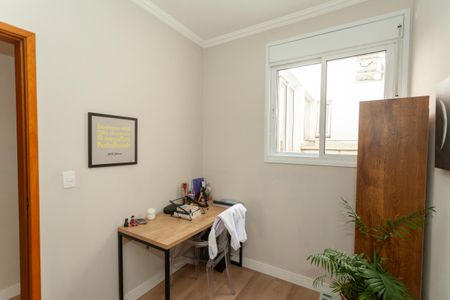 Casa à venda com 120m², 3 quartos e 2 vagasEscritório