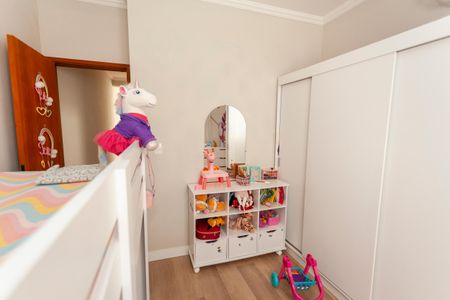 Casa à venda com 120m², 3 quartos e 2 vagasQuarto 