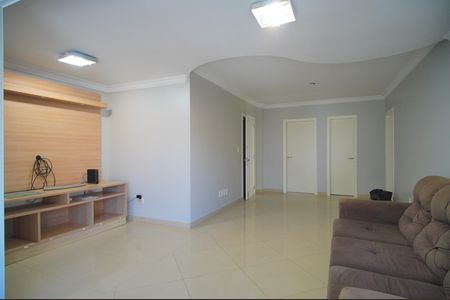 Apartamento para alugar com 130m², 3 quartos e 2 vagasSala