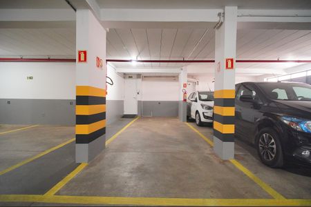 Apartamento à venda com 130m², 3 quartos e 2 vagasGaragem