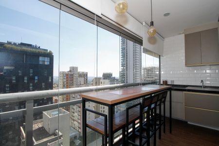 Studio para alugar com 47m², 1 quarto e 1 vaga Studio para alugar com 47m², 1 quarto e 1 vagaVaranda