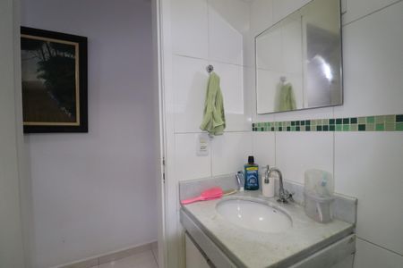 Apartamento à venda com 67m², 2 quartos e 1 vagaBanheiro 2