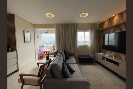 Apartamento à venda com 67m², 2 quartos e 1 vagaSala