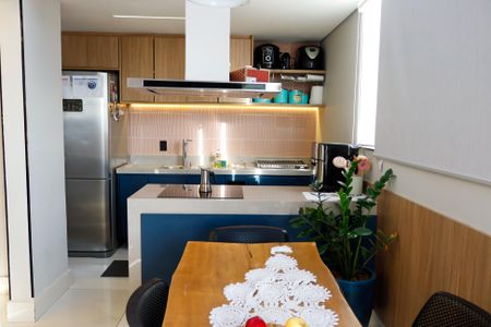 Apartamento à venda com 84m², 3 quartos e 2 vagas Apartamento à venda com 84m², 3 quartos e 2 vagasCozinha