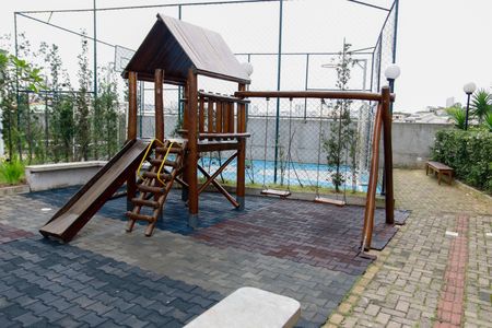 Apartamento à venda com 84m², 3 quartos e 2 vagas Apartamento à venda com 84m², 3 quartos e 2 vagasÁrea comum - Playground
