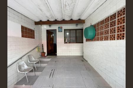 Casa à venda com 250m², 2 quartos e 3 vagasGaragem