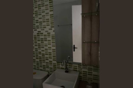 Banheiro de apartamento para alugar com 2 quartos, 44m² em Vila Sao Paulo, Ferraz de Vasconcelos
