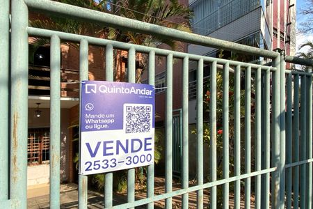 Casa para alugar com 537m², 4 quartos e 3 vagas Casa para alugar com 537m², 4 quartos e 3 vagasPlaca