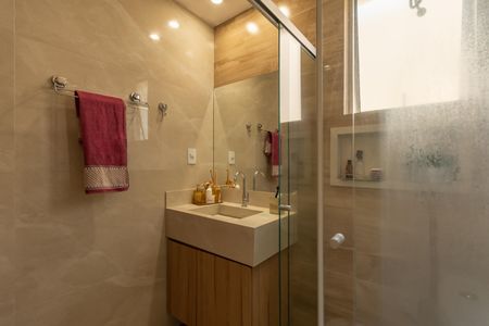 Apartamento à venda com 98m², 3 quartos e 2 vagas Apartamento à venda com 98m², 3 quartos e 2 vagasBanheiro Suíte