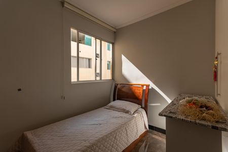 Apartamento à venda com 98m², 3 quartos e 2 vagas Apartamento à venda com 98m², 3 quartos e 2 vagasQuarto 2