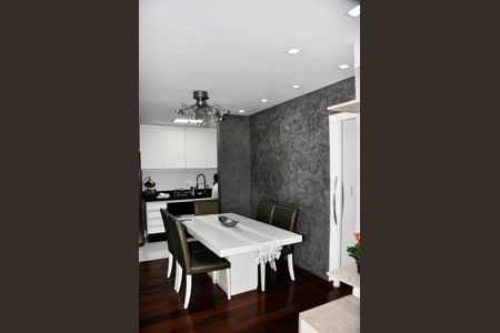 Apartamento à venda com 92m², 3 quartos e 1 vaga Apartamento à venda com 92m², 3 quartos e 1 vagaSala de Jantar