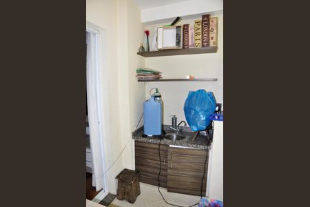 Apartamento à venda com 92m², 3 quartos e 1 vaga Apartamento à venda com 92m², 3 quartos e 1 vagaVaranda da Sala