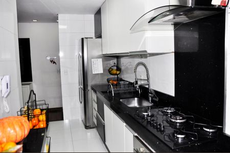 Apartamento à venda com 92m², 3 quartos e 1 vaga Apartamento à venda com 92m², 3 quartos e 1 vagaCozinha