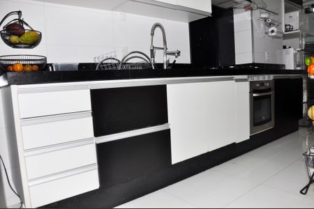 Apartamento à venda com 92m², 3 quartos e 1 vaga Apartamento à venda com 92m², 3 quartos e 1 vagaCozinha