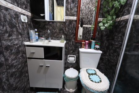 Apartamento à venda com 45m², 2 quartos e 1 vagaBanheiro Social