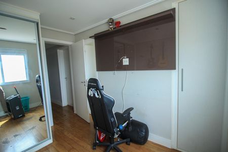 Apartamento à venda com 210m², 3 quartos e 2 vagasSuíte 2