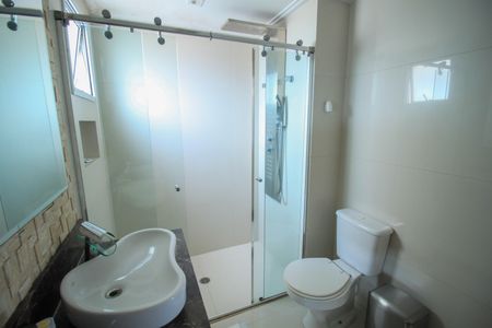 Apartamento à venda com 210m², 3 quartos e 2 vagasBanheiro da Suíte