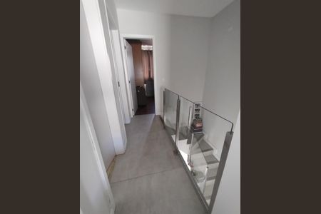 Corredor de casa à venda com 3 quartos, 118m² em Santa Amelia, Belo Horizonte
