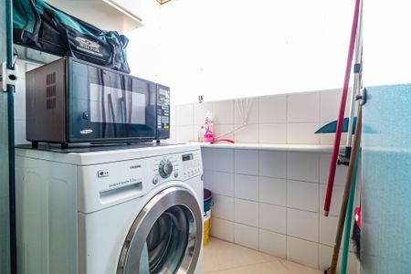 Apartamento à venda com 54m², 2 quartos e 1 vaga Apartamento à venda com 54m², 2 quartos e 1 vagaÁrea de Serviço