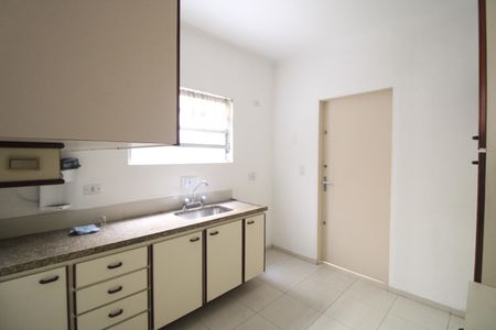 Casa à venda com 106m², 3 quartos e 1 vagaCozinha