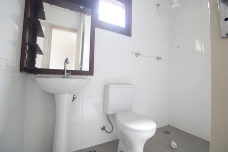 Casa à venda com 106m², 3 quartos e 1 vagaBanheiro