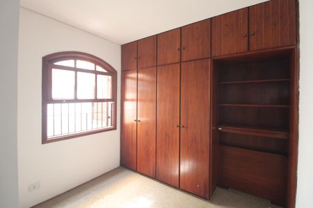 Casa à venda com 106m², 3 quartos e 1 vagaQuarto 2