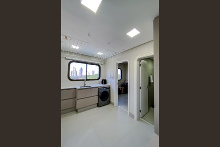 Apartamento à venda com 300m², 4 quartos e 4 vagas Apartamento à venda com 300m², 4 quartos e 4 vagasÁrea de Serviço