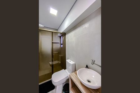 Apartamento à venda com 300m², 4 quartos e 4 vagas Apartamento à venda com 300m², 4 quartos e 4 vagasBanheiro de serviço