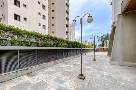 Apartamento à venda com 300m², 4 quartos e 4 vagasÁrea comum