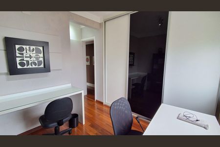 Apartamento para alugar com 186m², 3 quartos e 3 vagas Apartamento para alugar com 186m², 3 quartos e 3 vagasSuíte 2