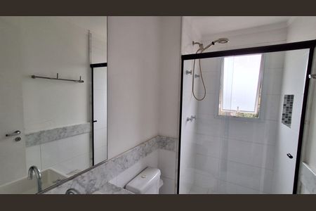 Apartamento para alugar com 186m², 3 quartos e 3 vagas Apartamento para alugar com 186m², 3 quartos e 3 vagasBanheiro Suíte 1