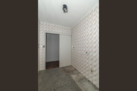 Cozinha de apartamento para alugar com 1 quarto, 46m² em Passo D’areia, Porto Alegre