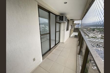 Apartamento à venda com 60m², 2 quartos e 2 vagasVaranda