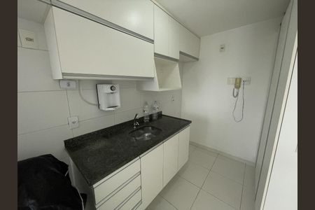 Apartamento à venda com 60m², 2 quartos e 2 vagasCozinha e Área de Serviço