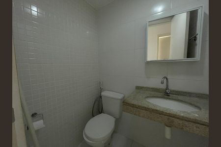 Apartamento à venda com 60m², 2 quartos e 2 vagasBanheiro 2