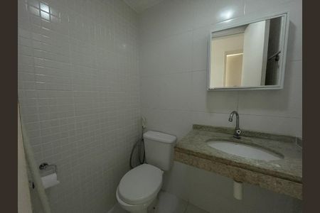 Apartamento à venda com 60m², 2 quartos e 2 vagasBanheiro 2