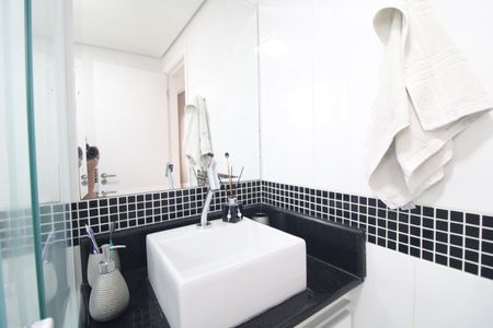 Apartamento à venda com 72m², 3 quartos e 2 vagasBanheiro da Suíte