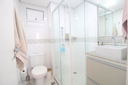 Apartamento à venda com 72m², 3 quartos e 2 vagasBanheiro Social