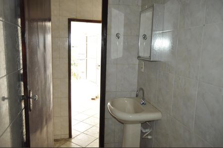 Apartamento à venda com 66m², 2 quartos e sem vagaBanheiro